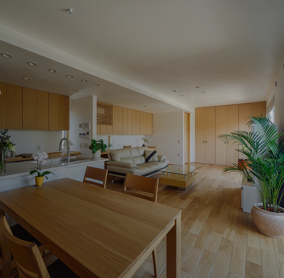 天然漆喰・厳選無垢材が彩る 1棟まるごと プレミアム自然素材