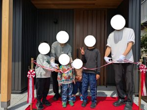 お引き渡し式